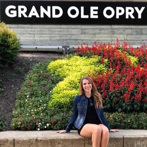 Meet your Posher, Madison